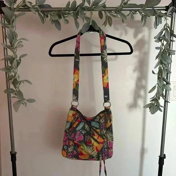Vera Bradley Handbags - Vera Bradley Bag and Wallet Set